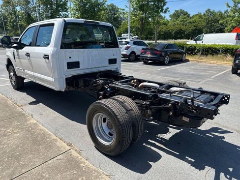 Used 2019 Ford F350 XL w/ Power Equipment Group AWD/4WD image 4