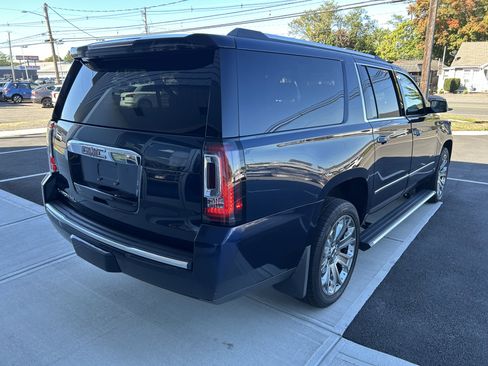 Used 2017 GMC Yukon XL Denali w/ Open Road Package image 12