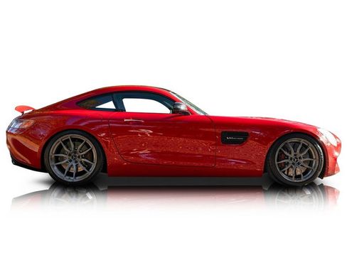 Used 2016 Mercedes-Benz AMG GT S image 2