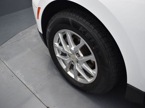 Used 2022 Chevrolet Equinox LS w/ LS Convenience Package FWD image 27