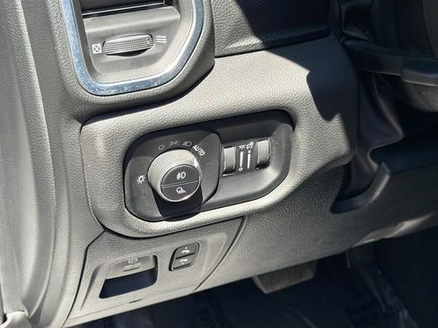 Used 2025 RAM 1500 Big Horn AWD/4WD image 10