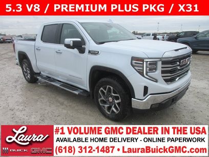 New 2026 GMC Sierra 1500 SLT w/ SLT Premium Plus Package