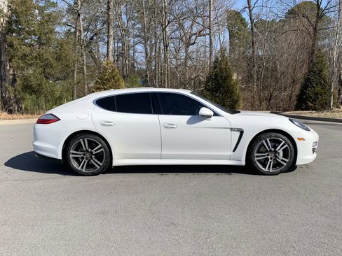 Used 2013 Porsche Panamera image 8