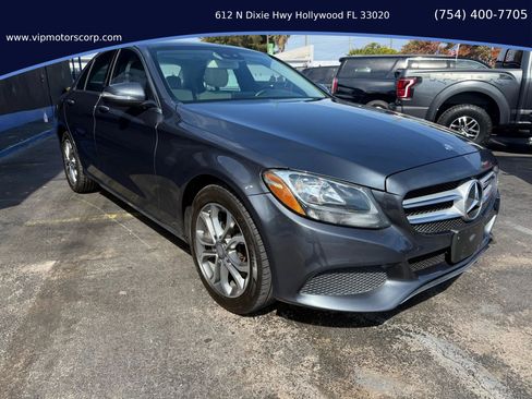 Used 2016 Mercedes-Benz C 300 4MATIC Sedan w/ Premium 1 Package image 4