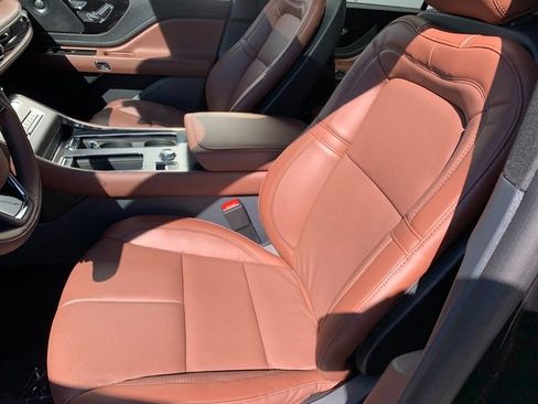 New 2026 Lincoln Aviator Reserve AWD/4WD image 23