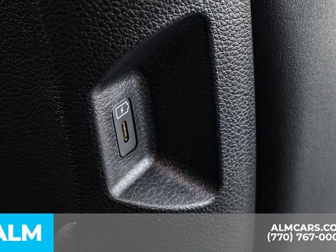 Used 2025 Kia Carnival SX w/ SX Dark Edition Package FWD image 61