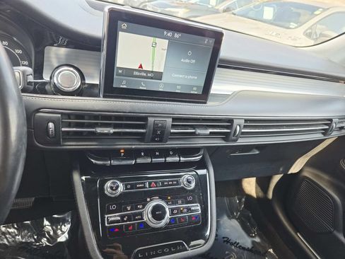 Used 2020 Lincoln Corsair AWD w/ Premium Package image 22