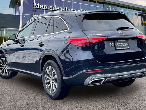Certified 2024 Mercedes-Benz GLC 300 GLC 300 image 2