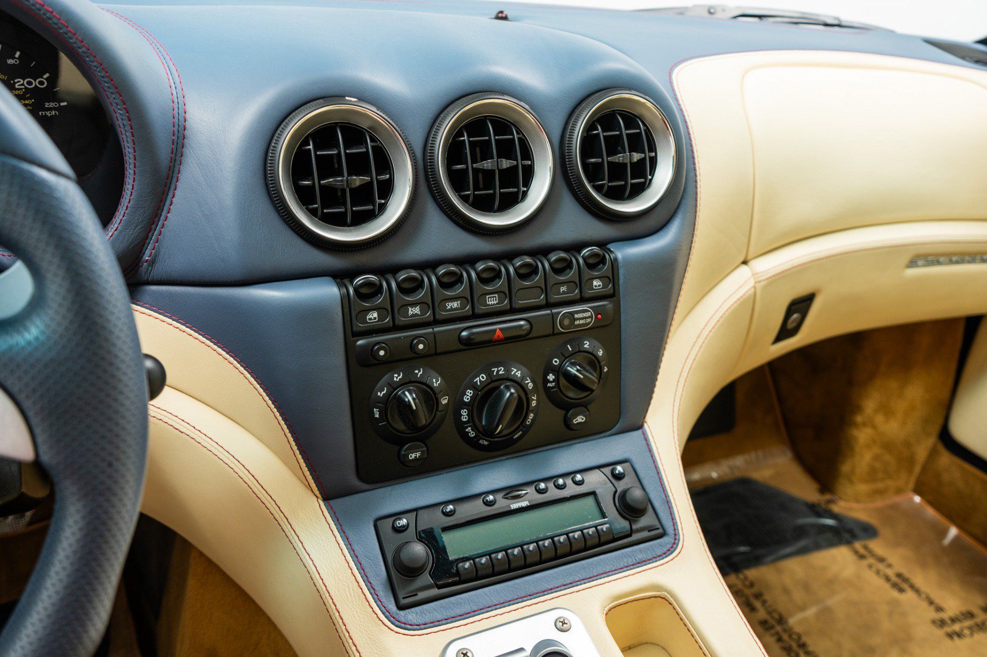Used 2002 Ferrari 575M Maranello RWD image 17