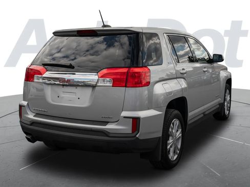 Used 2017 GMC Terrain SLE image 3