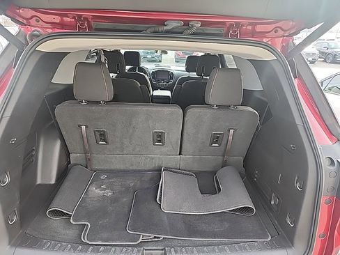 Used 2018 Chevrolet Traverse LT image 7