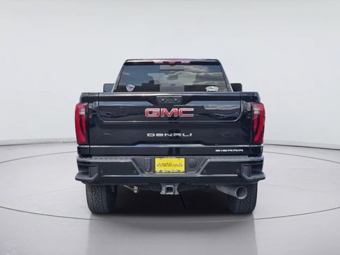 Used 2025 GMC Sierra 2500 Denali w/ Denali Reserve Package AWD/4WD image 7