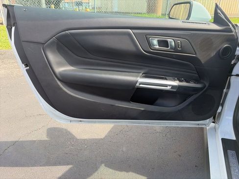 Used 2024 Ford Mustang Premium image 13