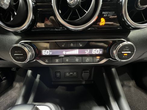 New 2025 Nissan Sentra SR w/ SR Premium Package image 12