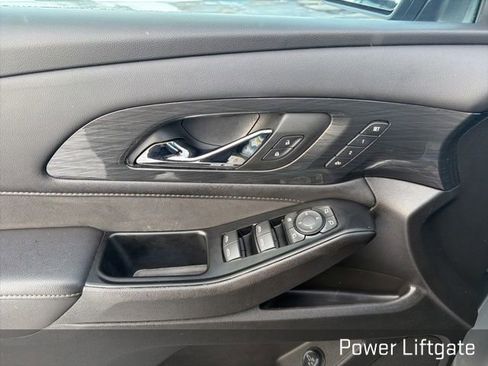 Used 2023 Chevrolet Traverse High Country w/ LPO, Floor Liner Package image 28