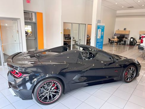 Certified 2023 Chevrolet Corvette Stingray Premium Conv image 8