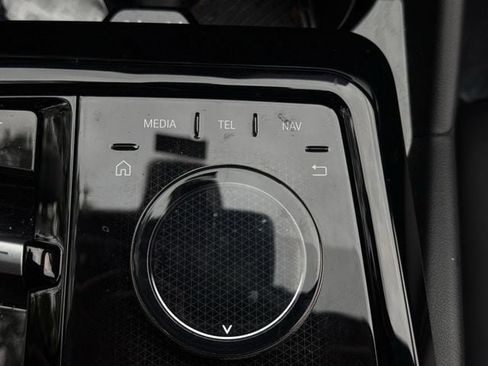 Used 2024 BMW 530i image 20