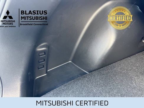 Used 2024 Mitsubishi Eclipse Cross AWD image 11