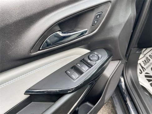 Certified 2025 Chevrolet Trax LT w/ LT Convenience Package image 21