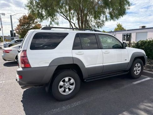 Used 2003 Toyota 4Runner SR5 RWD image 9