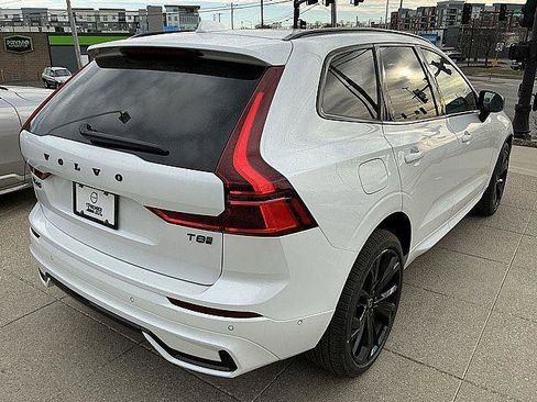 New 2026 Volvo XC60 T8 Ultra w/ Climate Package AWD/4WD image 6