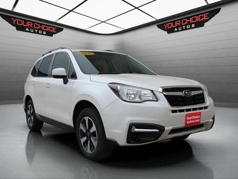 Used 2017 Subaru Forester 2.5i Premium w/ All-Weather Package image 7