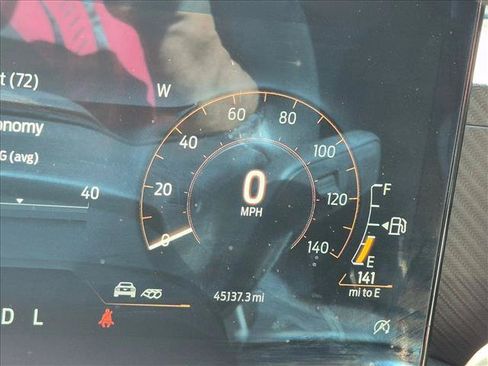 Used 2024 Ford Mustang Coupe RWD image 11