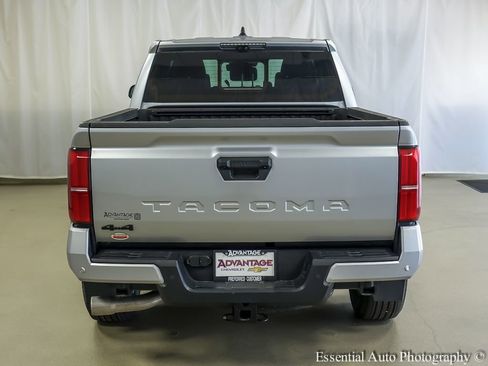 Used 2024 Toyota Tacoma TRD Sport w/ TRD Sport Premium Package AWD/4WD image 6