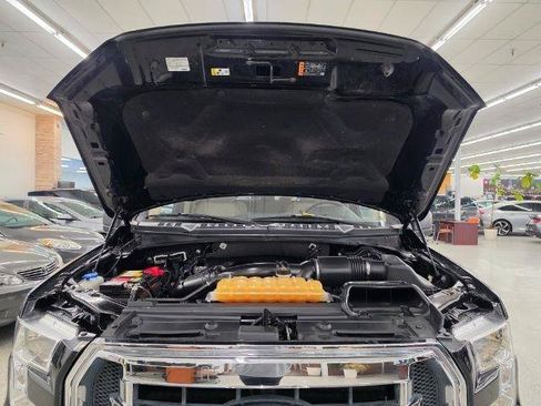 Used 2017 Ford F150 XLT AWD/4WD image 38