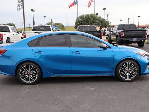 Used 2022 Kia Forte GT w/ GT Technology Package FWD image 13