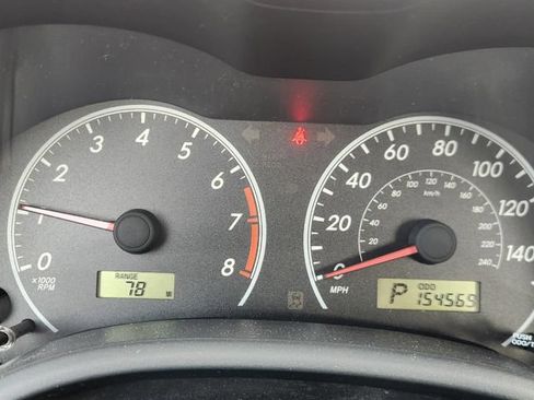Used 2012 Toyota Corolla FWD image 5