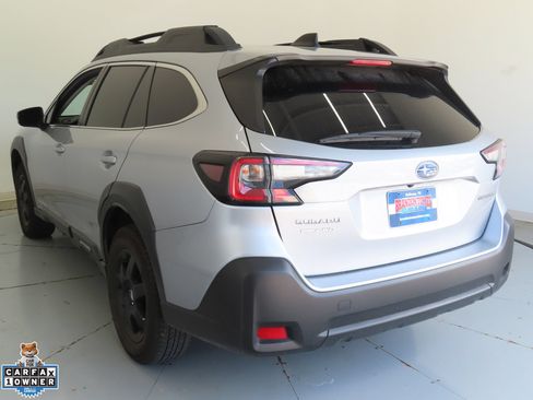 Used 2024 Subaru Outback Premium AWD/4WD image 6