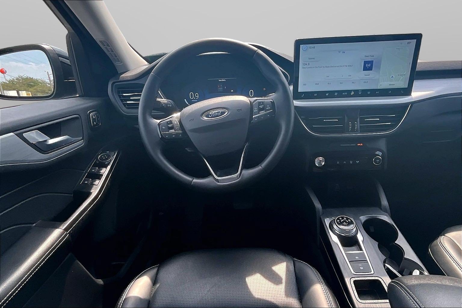 Certified 2025 Ford Escape Platinum AWD/4WD image 5