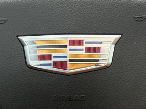 Certified 2026 Cadillac XT5 Premium Luxury w/ Driver Assist Package image 5