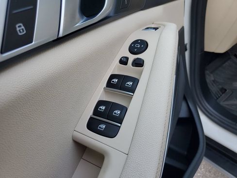 Used 2020 BMW X5 sDrive40i w/ Premium Package RWD image 17