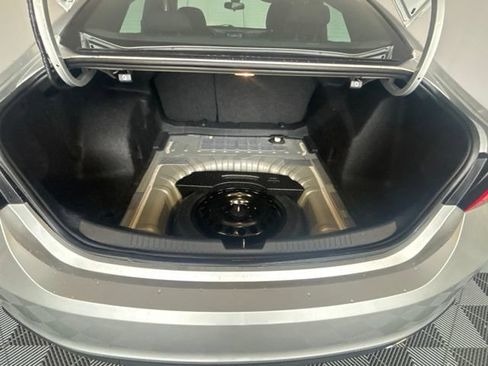 Used 2020 Chevrolet Malibu RS FWD image 26