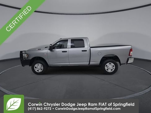 Used 2024 RAM 2500 Tradesman w/ Chrome Appearance Group AWD/4WD image 9
