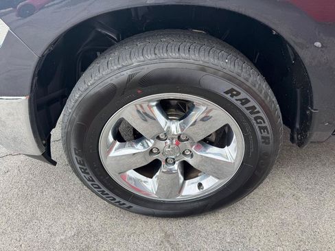 Used 2017 RAM 1500 Big Horn AWD/4WD image 9