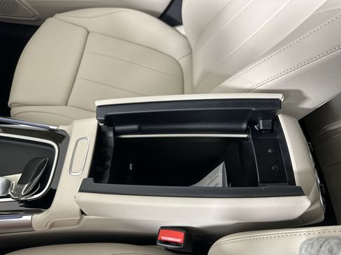 Used 2025 Mercedes-Benz GLA 250 4MATIC image 20