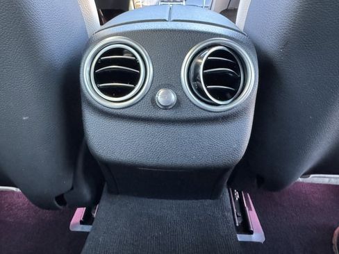 Used 2022 Mercedes-Benz C 300 Cabriolet image 9