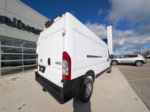 New 2026 RAM ProMaster 2500 w/ Convenience Group image 6