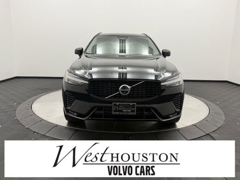 Certified 2023 Volvo XC60 B6 Ultimate w/ Protection Package Premier AWD/4WD image 1