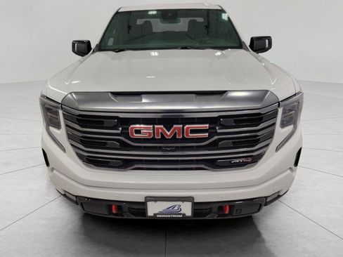 Used 2024 GMC Sierra 1500 AT4 w/ AT4 Preferred Package AWD/4WD image 42