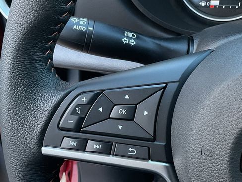 New 2025 Nissan Versa SR w/ Trunk Package image 20