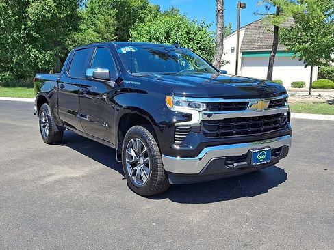 Certified 2024 Chevrolet Silverado 1500 LT AWD/4WD image 5