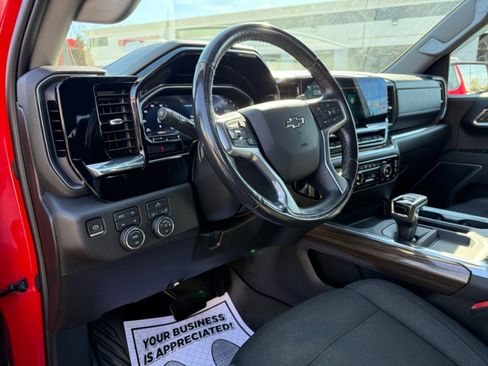 Used 2023 Chevrolet Silverado 1500 RST w/ Z71 Off-Road Package image 13