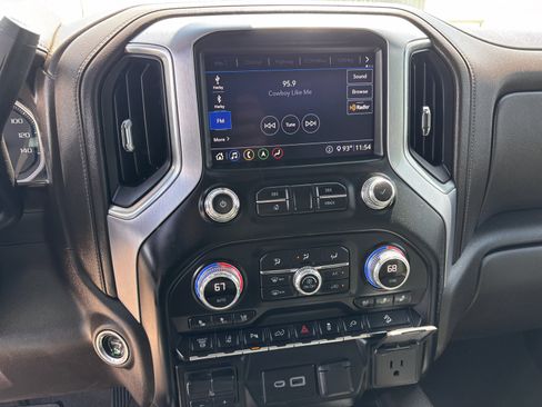 Used 2020 GMC Sierra 2500 SLT AWD/4WD image 11