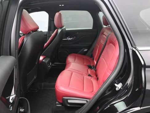 Certified 2025 Lincoln Corsair Grand Touring AWD/4WD image 22