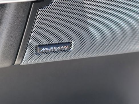 Used 2016 Land Rover LR4 HSE LUX image 39