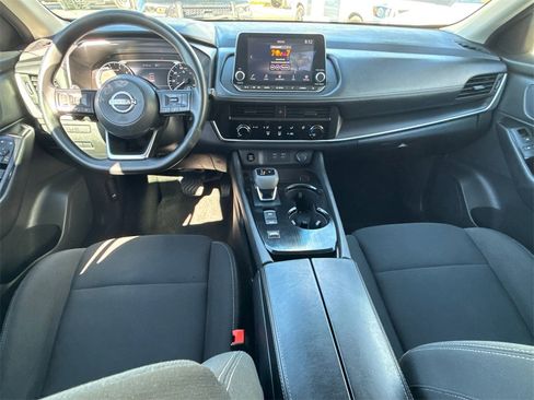 Used 2024 Nissan Rogue S image 16